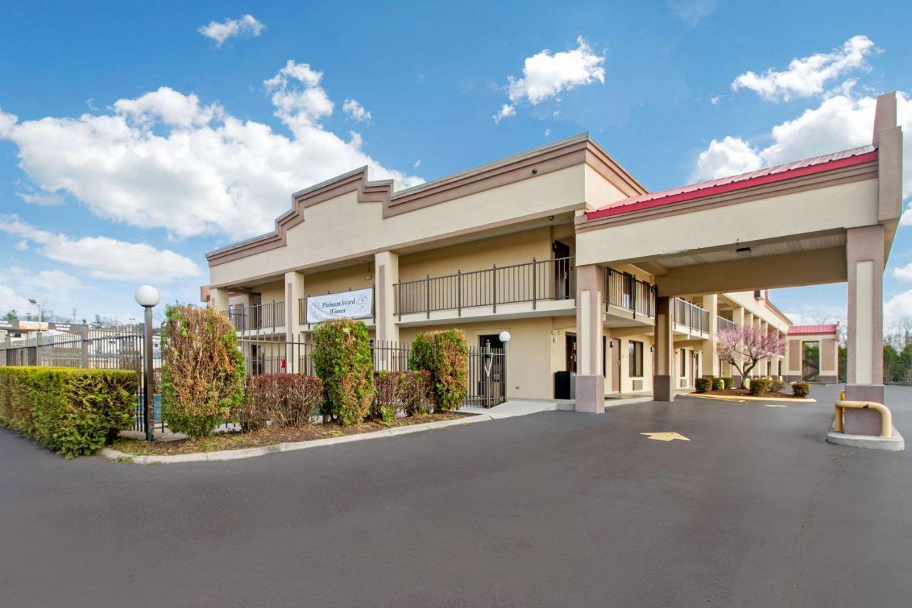 Econo Lodge Lenoir City Buitenkant foto